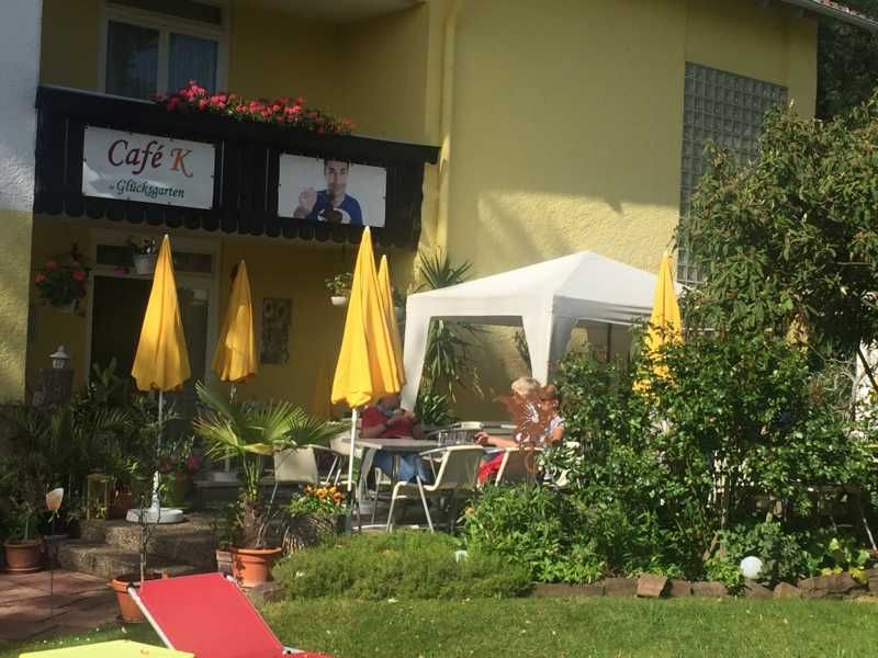 Cafe K - der Glücksgarten